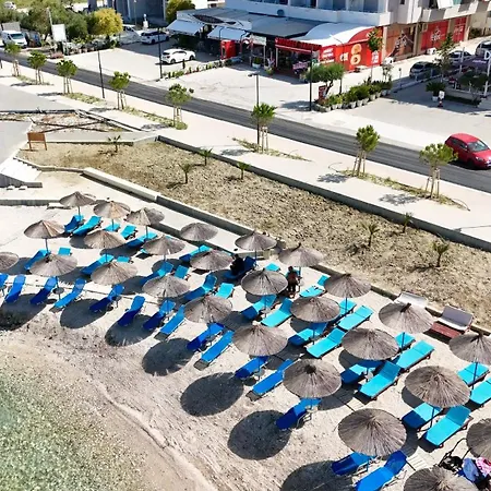 Divers Hotel Radhimë