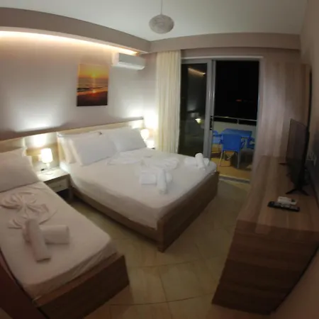 Divers 3* Radhimë