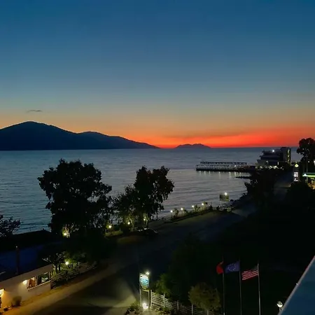 Divers 3* Radhimë