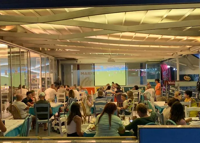 Ξενοδοχείο Divers 3*