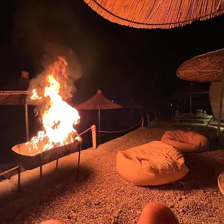 Отель Divers 3*