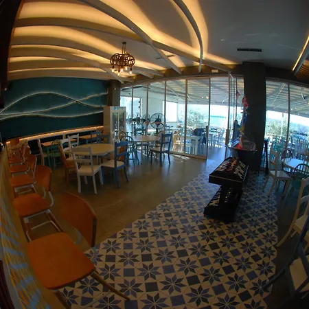 Divers Hotel 3*